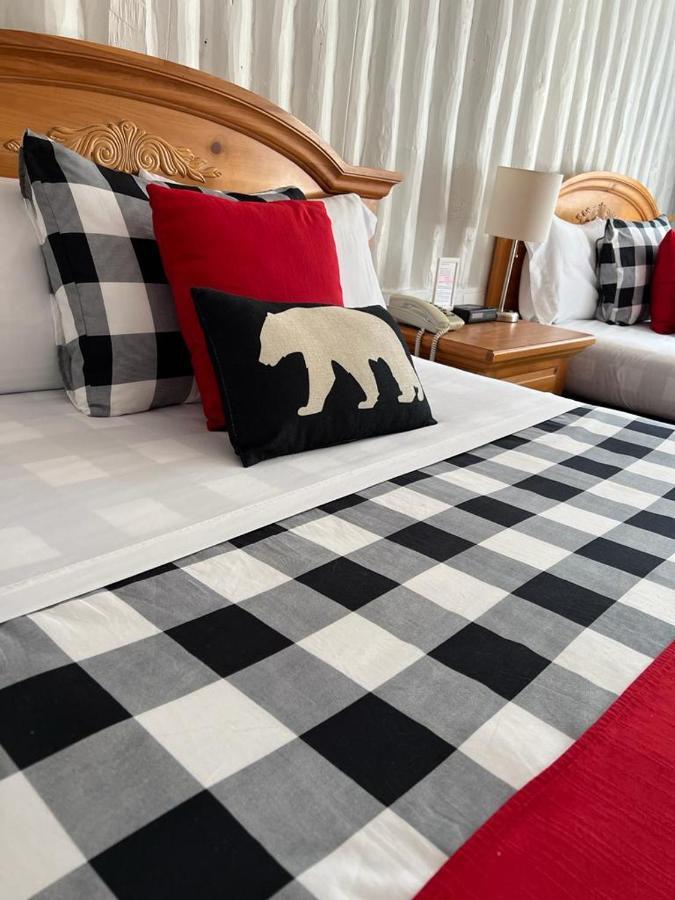 Mystic Isle Motel Уауа Екстериор снимка