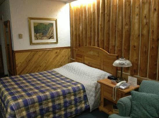 Mystic Isle Motel Уауа Екстериор снимка